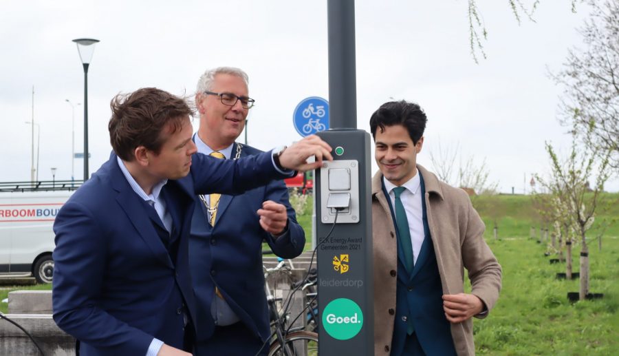 Gemeente Leiderdorp neemt energieprijs in ontvangst